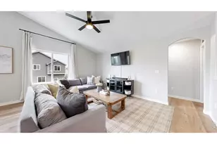 6821 Sequoia St, Frederick, CO 80530 - Photo 7