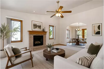 907 N 4th St, Johnstown, CO 80534 - Photo 5
