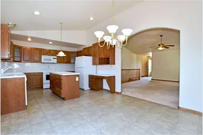 907 N 4th St, Johnstown, CO 80534 - Photo 13