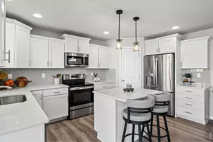 5523 Segundo Dr, Loveland, CO 80538 - Photo 9