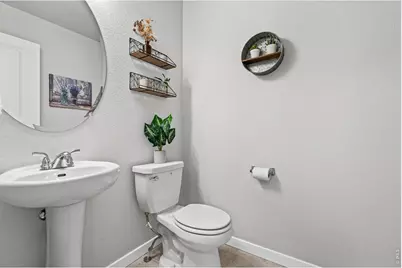 5523 Segundo Dr, Loveland, CO 80538 - Photo 17