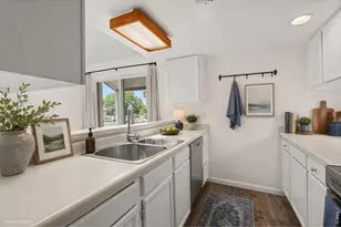 6880 Zenobia Cir, Westminster, CO 80030 - Photo 7