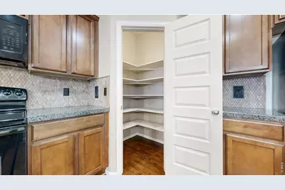 5543 Calgary St, Timnath, CO 80547 - Photo 9