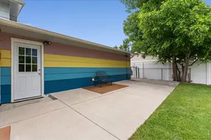 1805 10th St SW, Loveland, CO 80537 - Photo 33