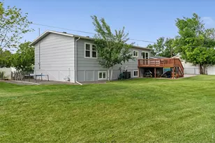 1805 10th St SW, Loveland, CO 80537 - Photo 37