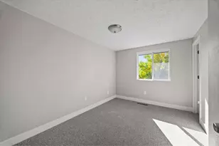 829 Independence Dr, Longmont, CO 80504 - Photo 23
