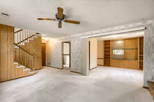 1621 Hoffman Dr, Loveland, CO 80538 - Photo 3