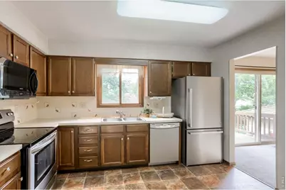 1621 Hoffman Dr, Loveland, CO 80538 - Photo 7