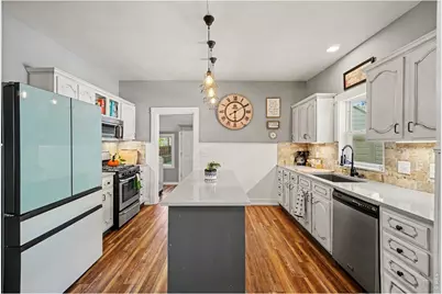 624 E 6th St, Loveland, CO 80537 - Photo 7