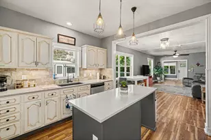 624 E 6th St, Loveland, CO 80537 - Photo 9