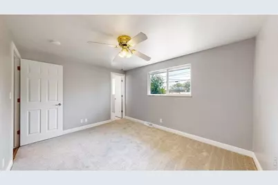 1702 Diana Dr, Loveland, CO 80537 - Photo 15