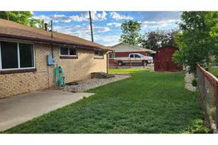 521 W 33rd St, Loveland, CO 80538 - Photo 25