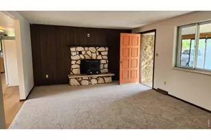 521 W 33rd St, Loveland, CO 80538 - Photo 5