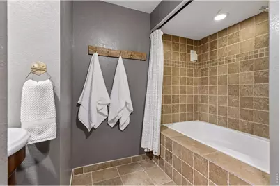 400 W Cleveland St, Lafayette, CO 80026 - Photo 19