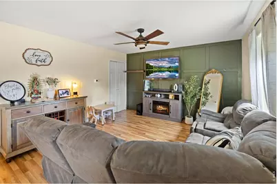 3705 Riverside Pkwy, Evans, CO 80620 - Photo 7