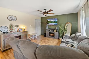 3705 Riverside Pkwy, Evans, CO 80620 - Photo 7