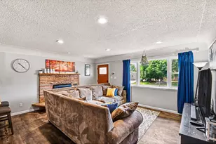 5021 W 22nd St, Greeley, CO 80634 - Photo 3