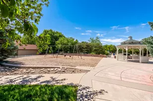 4113 Plum Creek Dr, Loveland, CO 80538 - Photo 35