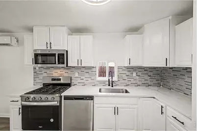 1513 E 4th St, Loveland, CO 80537 - Photo 9