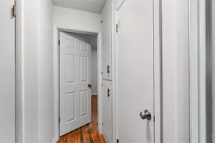 1612 W Prospect Rd, Fort Collins, CO 80526 - Photo 21