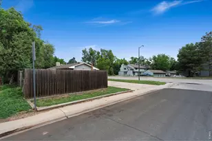 1612 W Prospect Rd, Fort Collins, CO 80526 - Photo 45