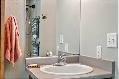 1702 Dora St, Fort Collins, CO 80526 - Photo 25