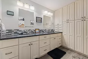 2758 Carriage Dr, Estes Park, CO 80517 - Photo 21