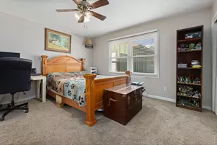 2758 Carriage Dr, Estes Park, CO 80517 - Photo 25