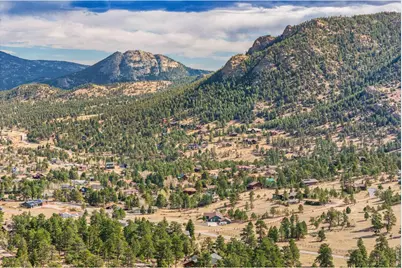 2758 Carriage Dr, Estes Park, CO 80517 - Photo 43