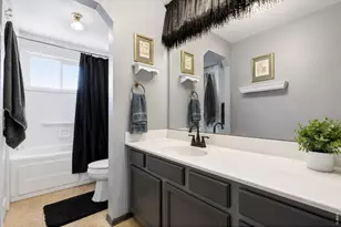 4230 E 125th Ave, Thornton, CO 80241 - Photo 15
