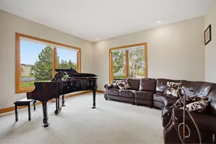 4433 Indian Creek Rd, Loveland, CO 80538 - Photo 9