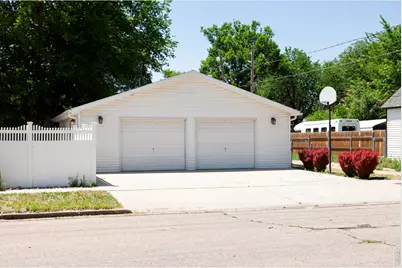 204 Park St, Sterling, CO 80751 - Photo 7