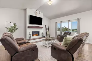 1905 Saddleback Dr, Milliken, CO 80543 - Photo 5