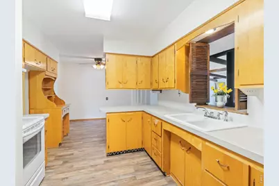 820 10th St, Berthoud, CO 80513 - Photo 11