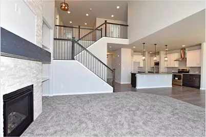 1102 Crown Sparrow St, Johnstown, CO 80534 - Photo 9
