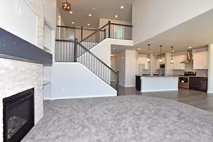 1225 Crown Sparrow St, Johnstown, CO 80534 - Photo 9