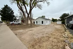 215 11th St, Greeley, CO 80631 - Photo 23