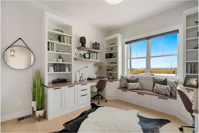 3632 N Buchanan Ct, Aurora, CO 80019 - Photo 5