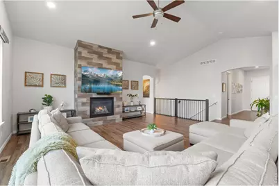 586 Greenspire Dr, Windsor, CO 80550 - Photo 15
