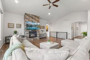 586 Greenspire Dr, Windsor, CO 80550 - Photo 15