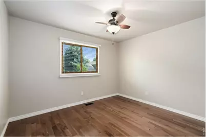 883 W 44th St, Loveland, CO 80538 - Photo 35