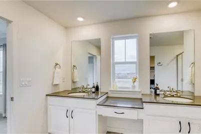 4960 Preserve Pl, Firestone, CO 80504 - Photo 15