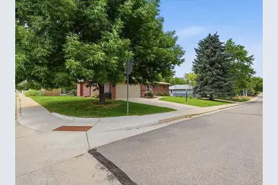 1805 Agate Ct, Loveland, CO 80538 - Photo 5