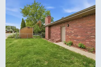 1805 Agate Ct, Loveland, CO 80538 - Photo 39
