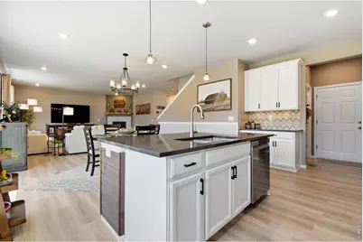1008 Sugar Beet Cir, Longmont, CO 80501 - Photo 9