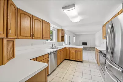1636 S Vivian St, Longmont, CO 80501 - Photo 11