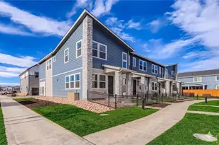 2819 Bear Spgs Cir, Longmont, CO 80503 - Photo 1