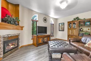 2607 Falcon Dr, Longmont, CO 80503 - Photo 11