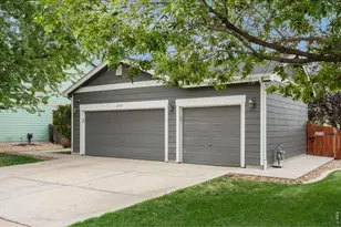 2758 E 109th Ave, Northglenn, CO 80233 - Photo 3
