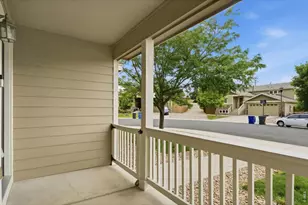 2235 Sopris Cir, Loveland, CO 80537 - Photo 3
